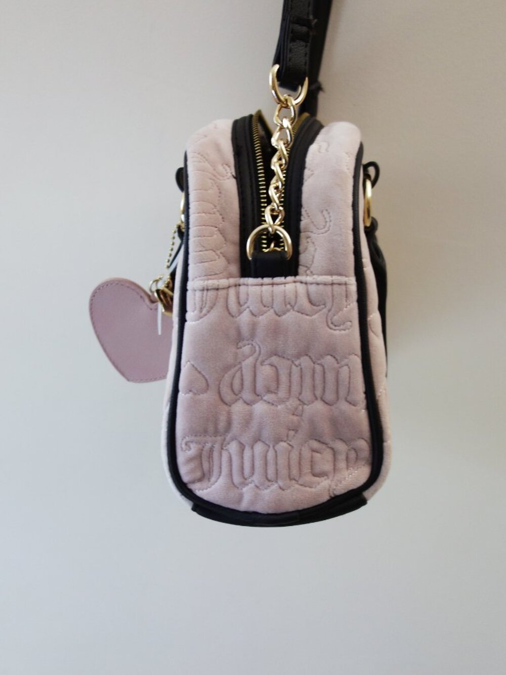 Juicy Couture Vintage Dreams Satchel Size Medium Velvet Blush Pink NWT! - Picture 3 of 13
